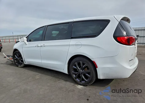 2019 Chrysler Pacifica Touring Plus из США, поврежденный, VIN 2C4RC1FG4KR721486